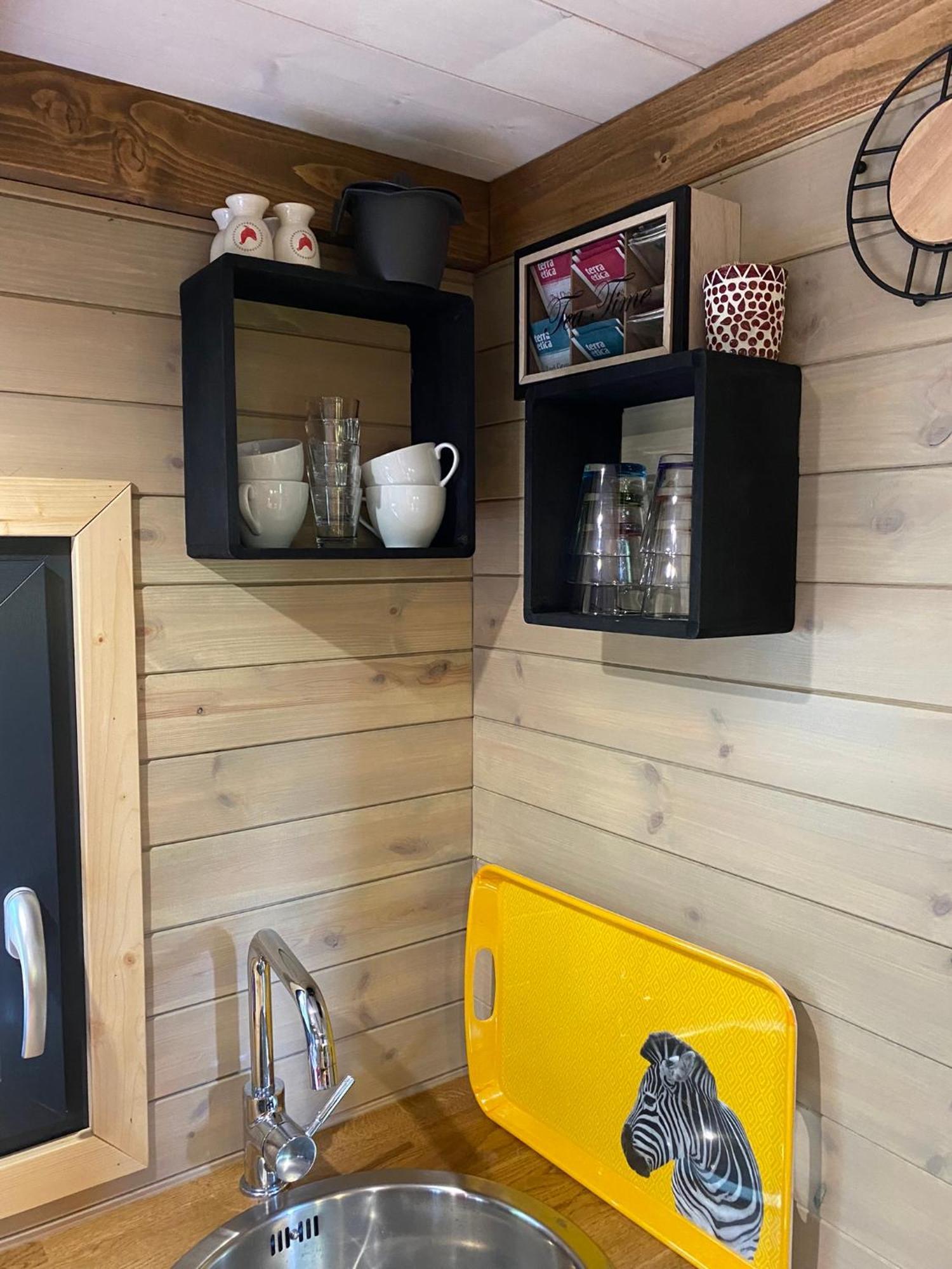 La Tiny House De Nanou Guest House Rochefort Exterior photo
