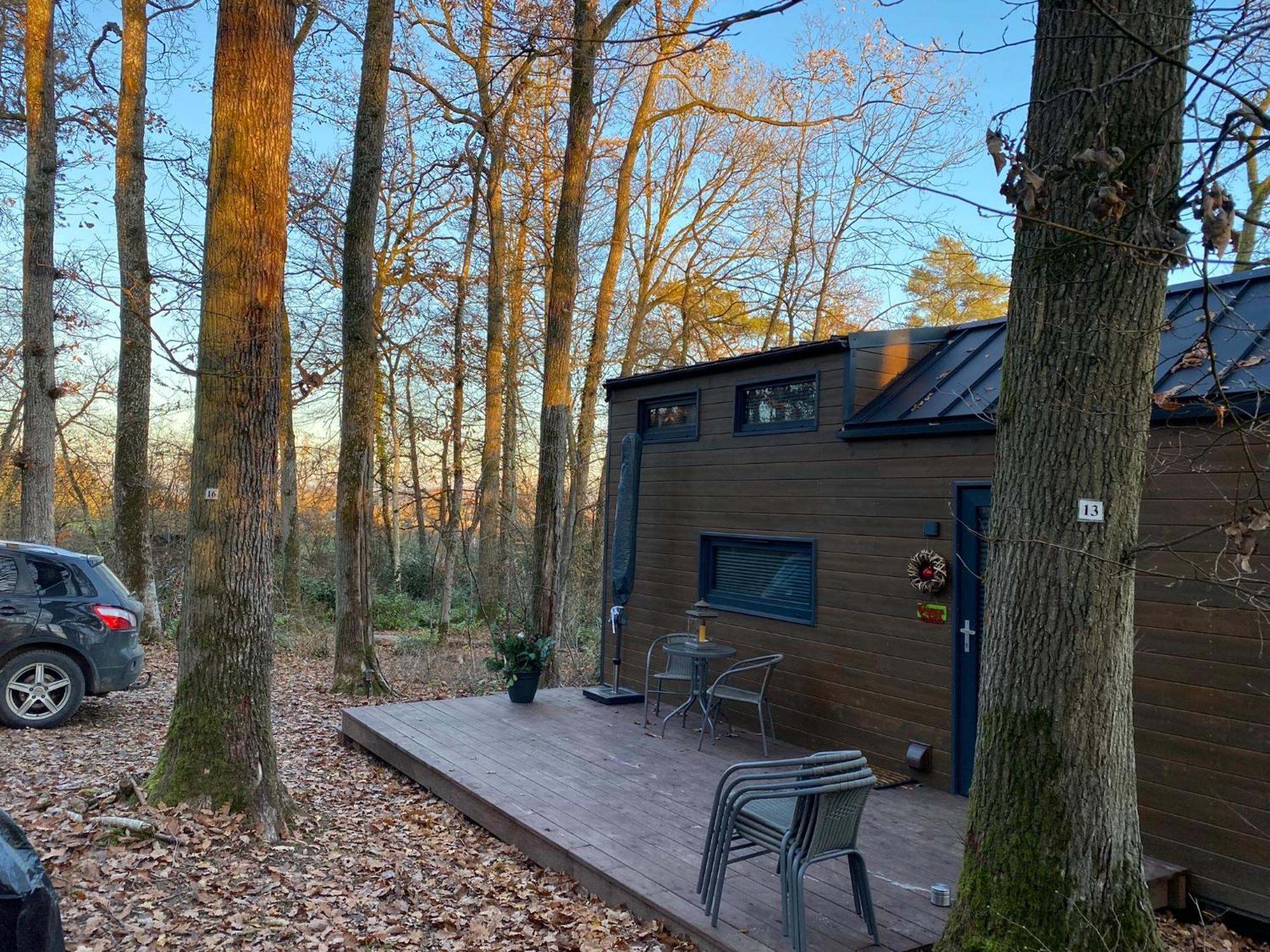 La Tiny House De Nanou Guest House Rochefort Exterior photo